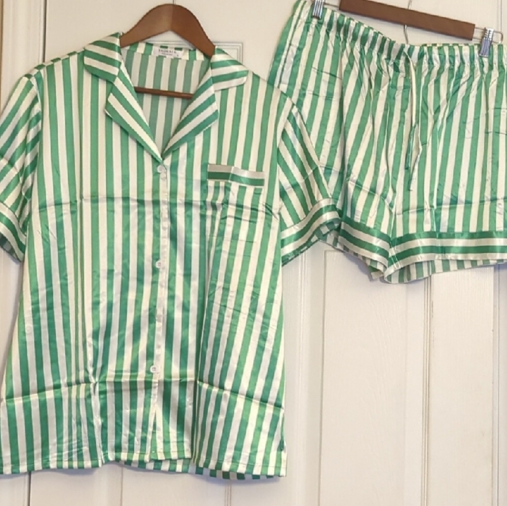 Green and White Striped Button-Up Shirt and Shorts Pajama Set!